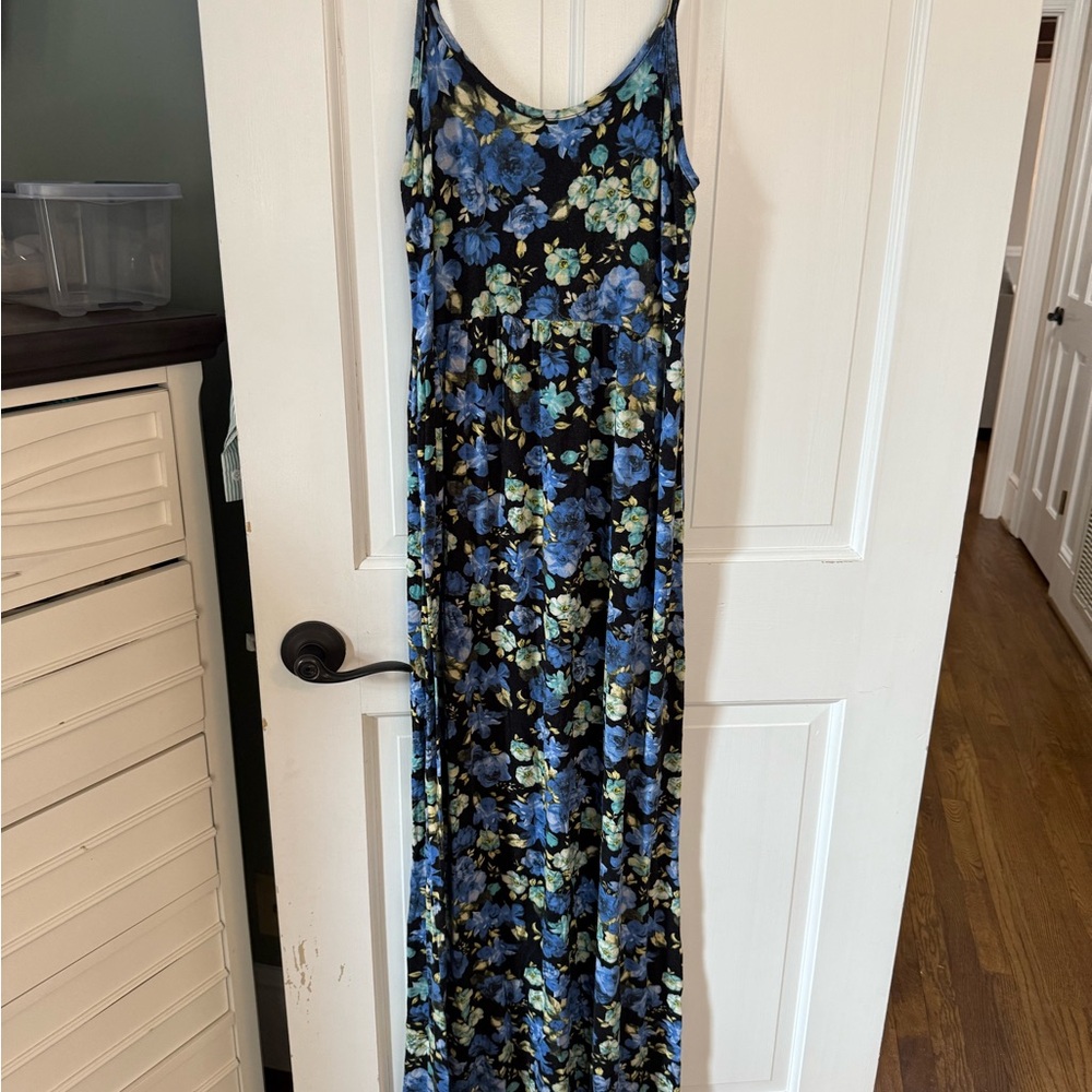 Chris & Carol Floral Dress with Blue and Green Accents